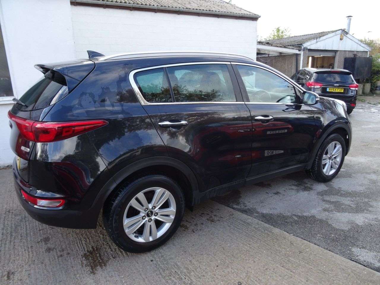 2017 KIA SPORTAGE 2017 KIA SPORTAGE