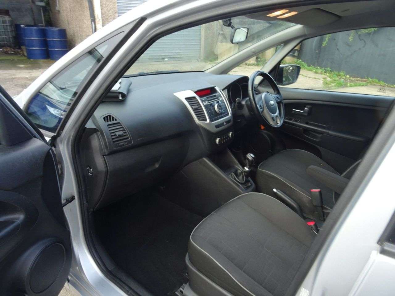 2017 KIA VENGA 2017 KIA VENGA