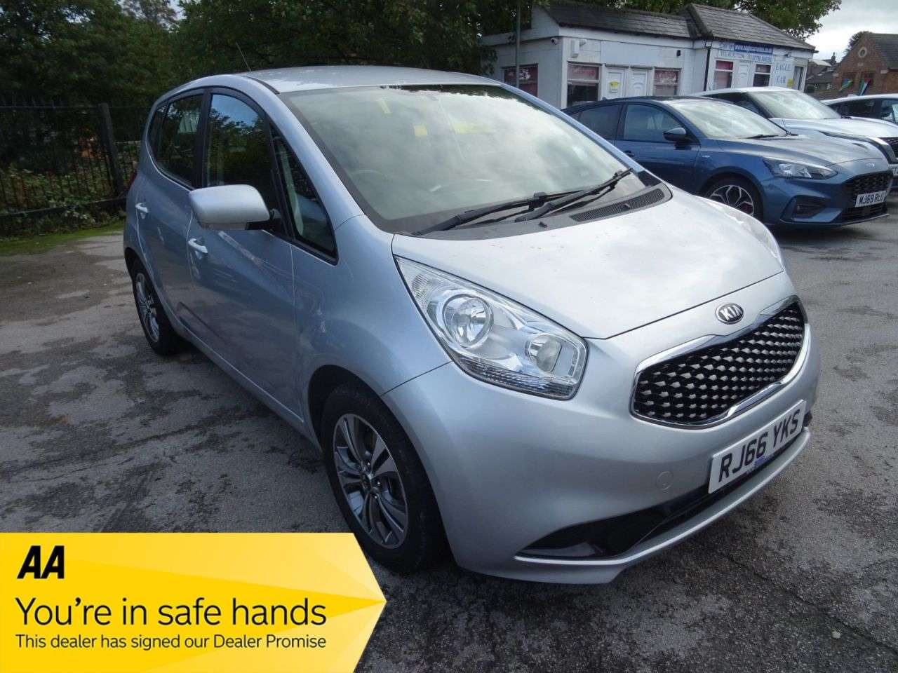 2017 KIA VENGA 2017 KIA VENGA