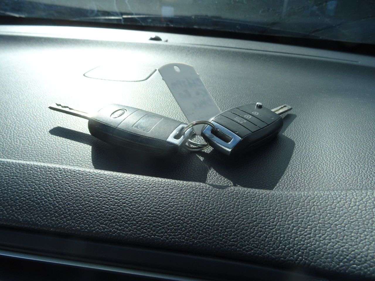 2016 KIA RIO 2016 KIA RIO