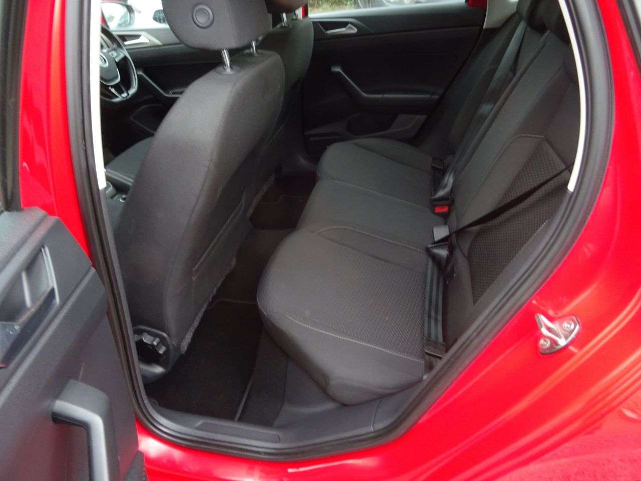 2019 VOLKSWAGEN POLO 2019 VOLKSWAGEN POLO