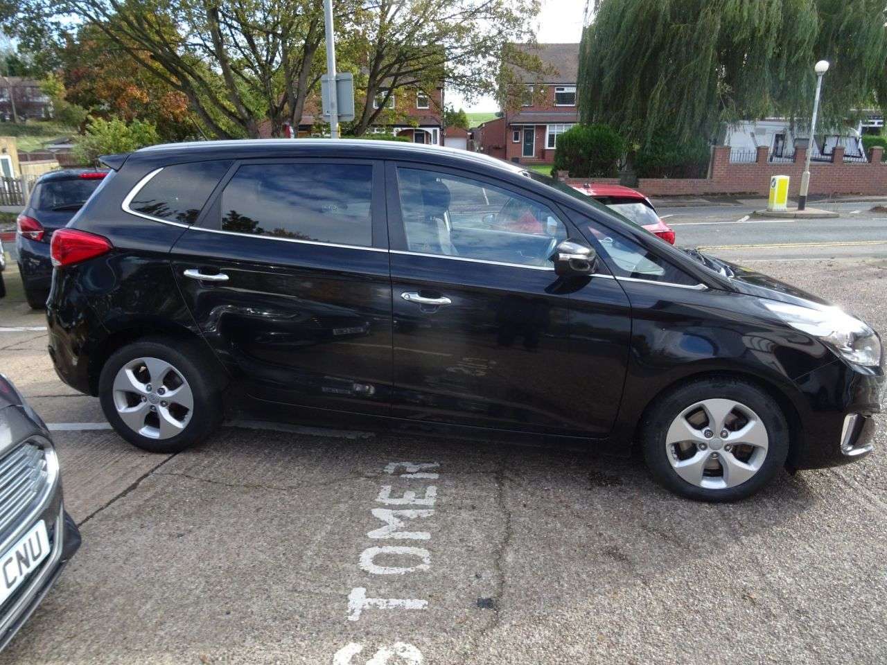 2014 KIA CARENS 2014 KIA CARENS