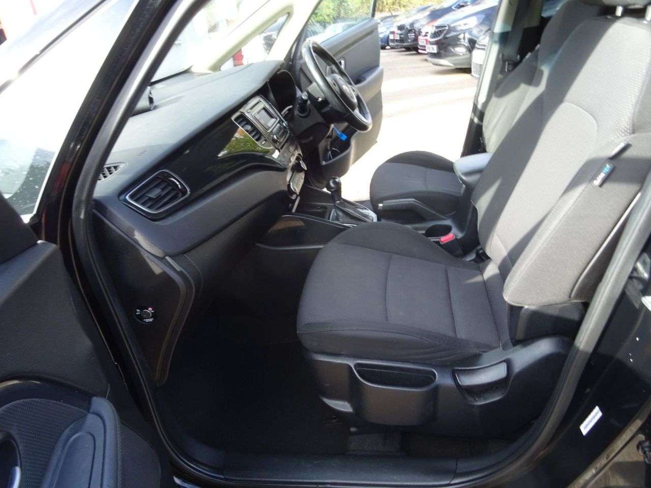 2014 KIA CARENS 2014 KIA CARENS