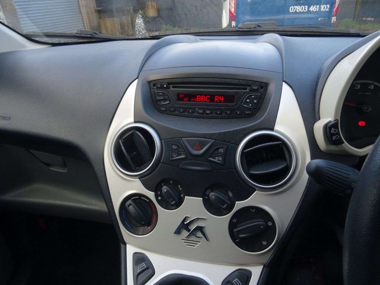 2013 FORD KA 2013 FORD KA