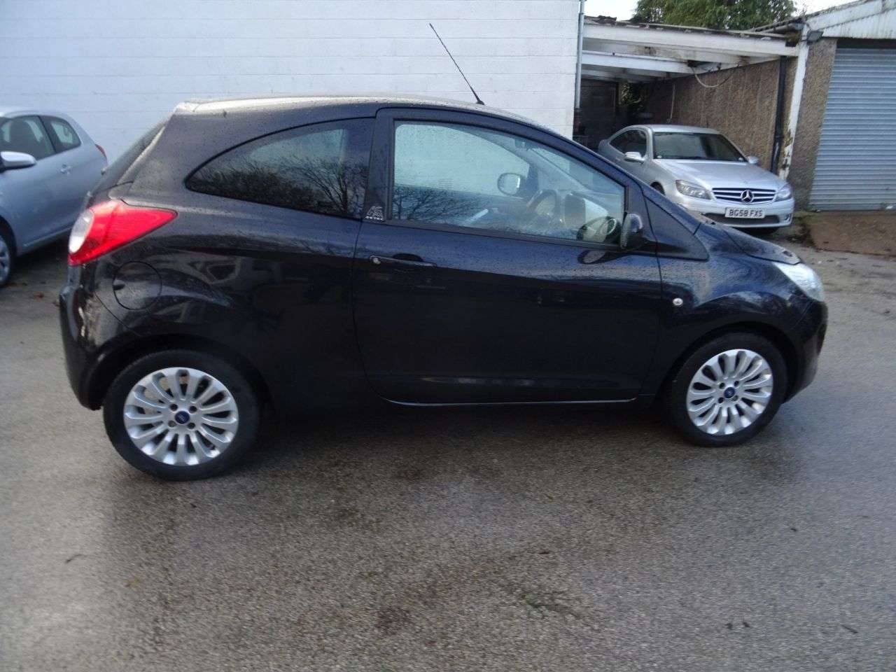 2013 FORD KA 2013 FORD KA