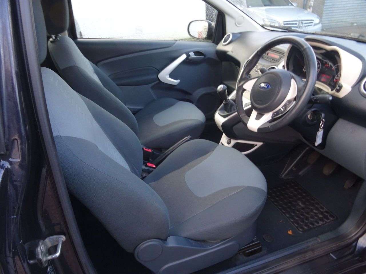 2013 FORD KA 2013 FORD KA