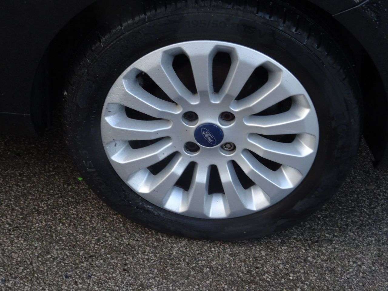 2013 FORD KA 2013 FORD KA