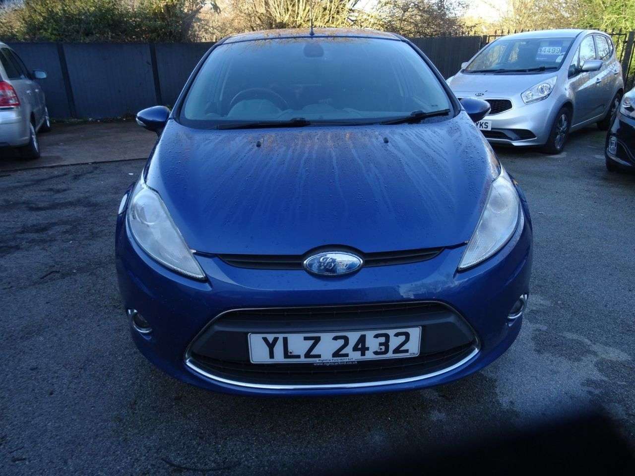 A 2009 FORD FIESTA 1.4 Titanium Hatchback 5dr Petrol Automatic (154 g/km, 94 bhp) RERE CAR A 2009 FORD FIESTA 1.4 Titanium Hatchback 5dr Petrol Automatic (154 g/km, 94 bhp) RERE CAR