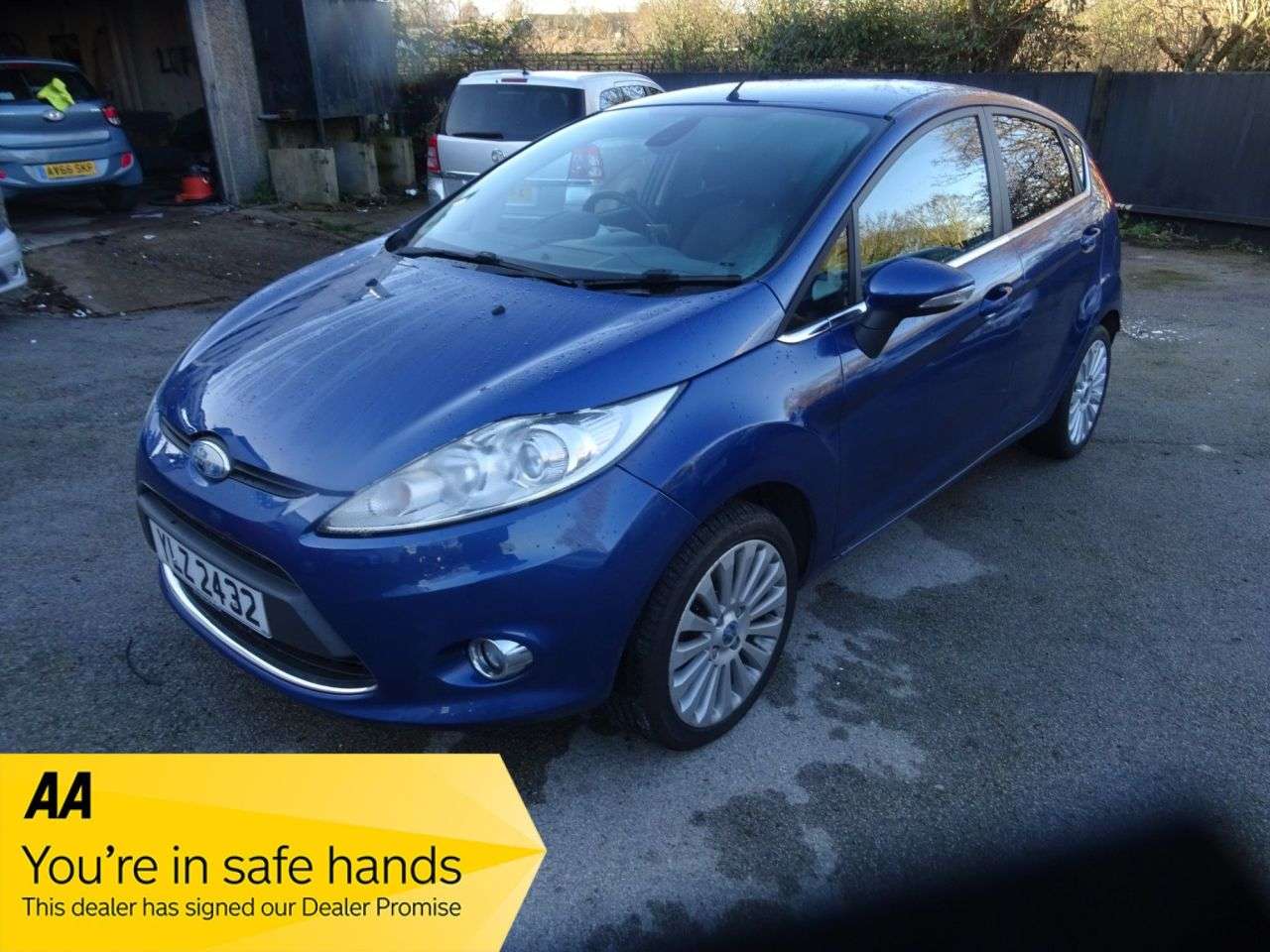 A 2009 FORD FIESTA 1.4 Titanium Hatchback 5dr Petrol Automatic (154 g/km, 94 bhp) RERE CAR A 2009 FORD FIESTA 1.4 Titanium Hatchback 5dr Petrol Automatic (154 g/km, 94 bhp) RERE CAR