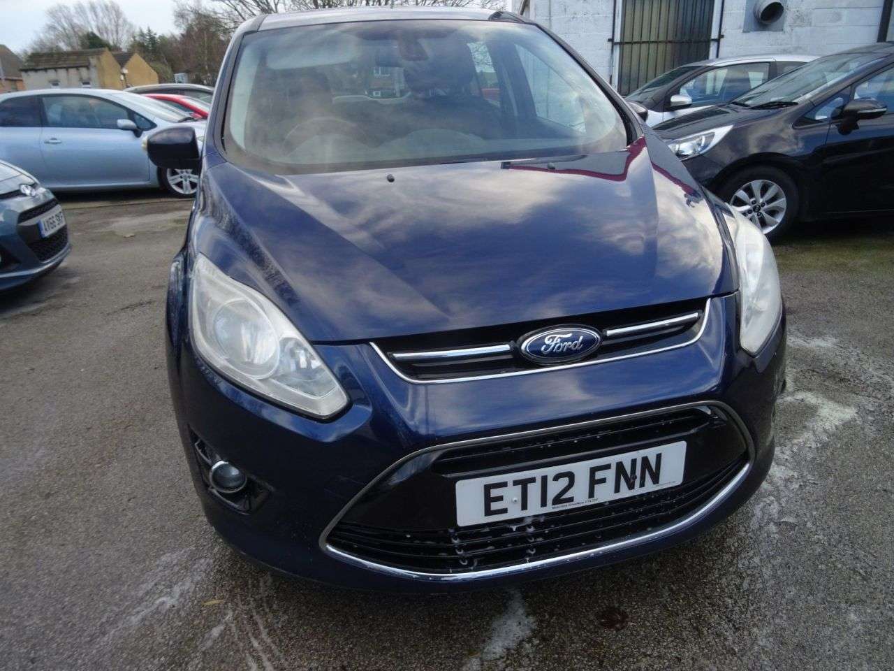 A 2012 FORD GRAND C-MAX 2.0 TDCi Titanium MPV 5dr Diesel Powershift Euro 5 (140 ps) DRIVES GREAT RA A 2012 FORD GRAND C-MAX 2.0 TDCi Titanium MPV 5dr Diesel Powershift Euro 5 (140 ps) DRIVES GREAT RA