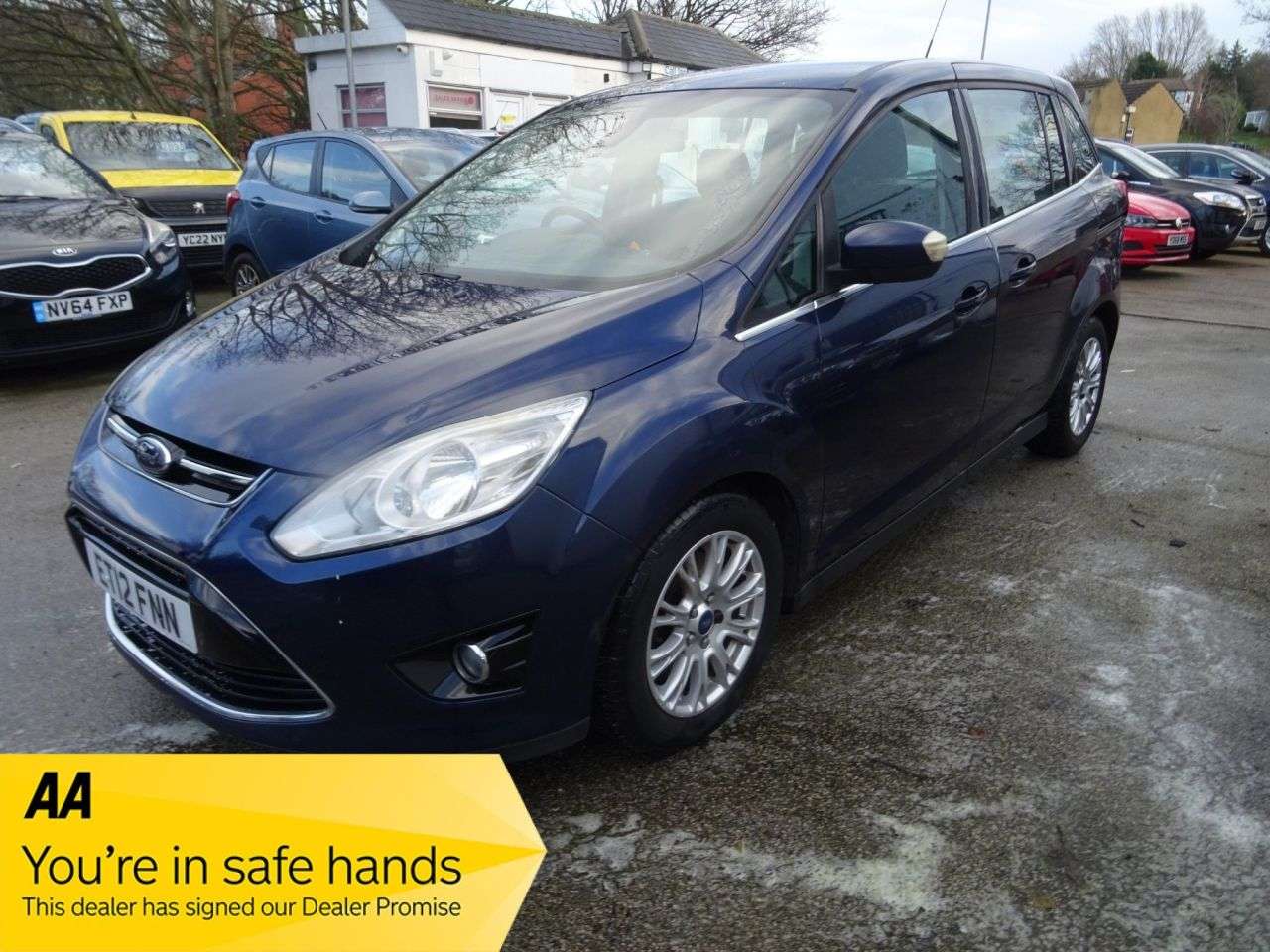 A 2012 FORD GRAND C-MAX 2.0 TDCi Titanium MPV 5dr Diesel Powershift Euro 5 (140 ps) DRIVES GREAT RA A 2012 FORD GRAND C-MAX 2.0 TDCi Titanium MPV 5dr Diesel Powershift Euro 5 (140 ps) DRIVES GREAT RA