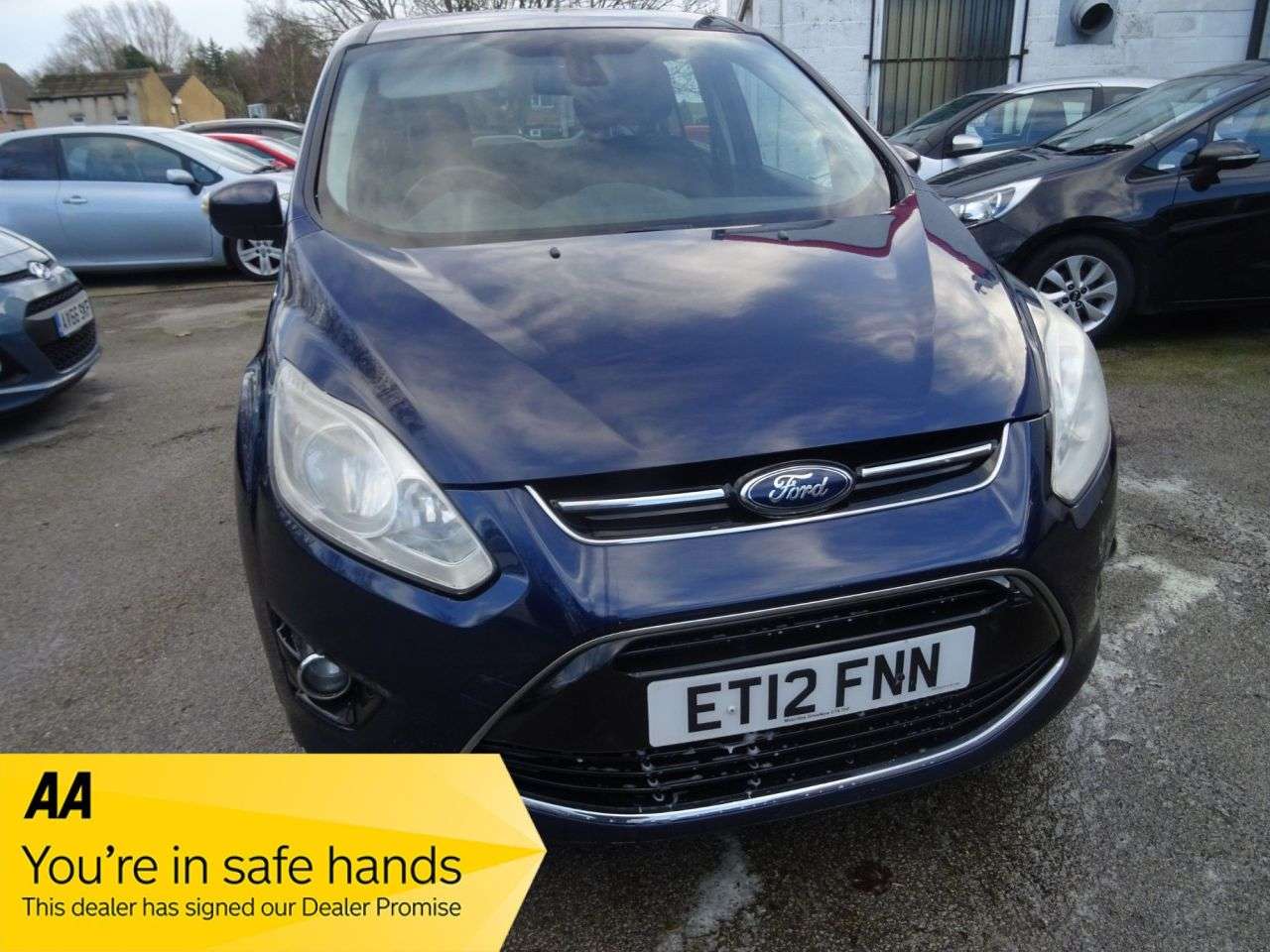 A 2012 FORD GRAND C-MAX 2.0 TDCi Titanium MPV 5dr Diesel Powershift Euro 5 (140 ps) DRIVES GREAT RA A 2012 FORD GRAND C-MAX 2.0 TDCi Titanium MPV 5dr Diesel Powershift Euro 5 (140 ps) DRIVES GREAT RA