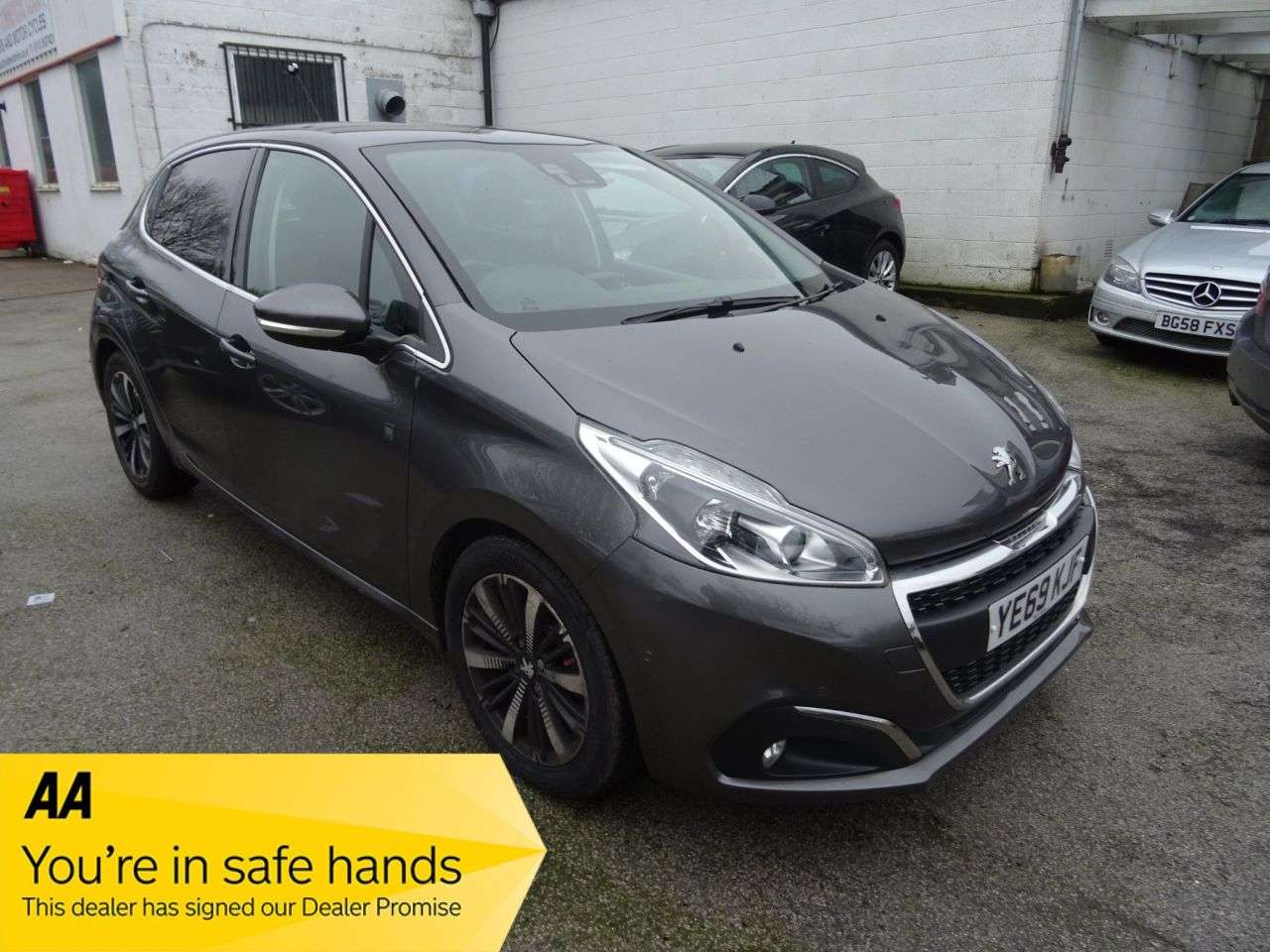 2019 PEUGEOT 208 2019 PEUGEOT 208