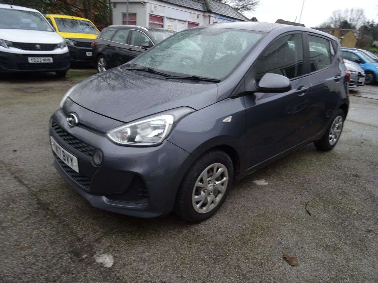 A 2017 HYUNDAI I10 1.2 SE Hatchback 5dr Petrol Manual Euro 6 (87 ps) FULL MOT A 2017 HYUNDAI I10 1.2 SE Hatchback 5dr Petrol Manual Euro 6 (87 ps) FULL MOT