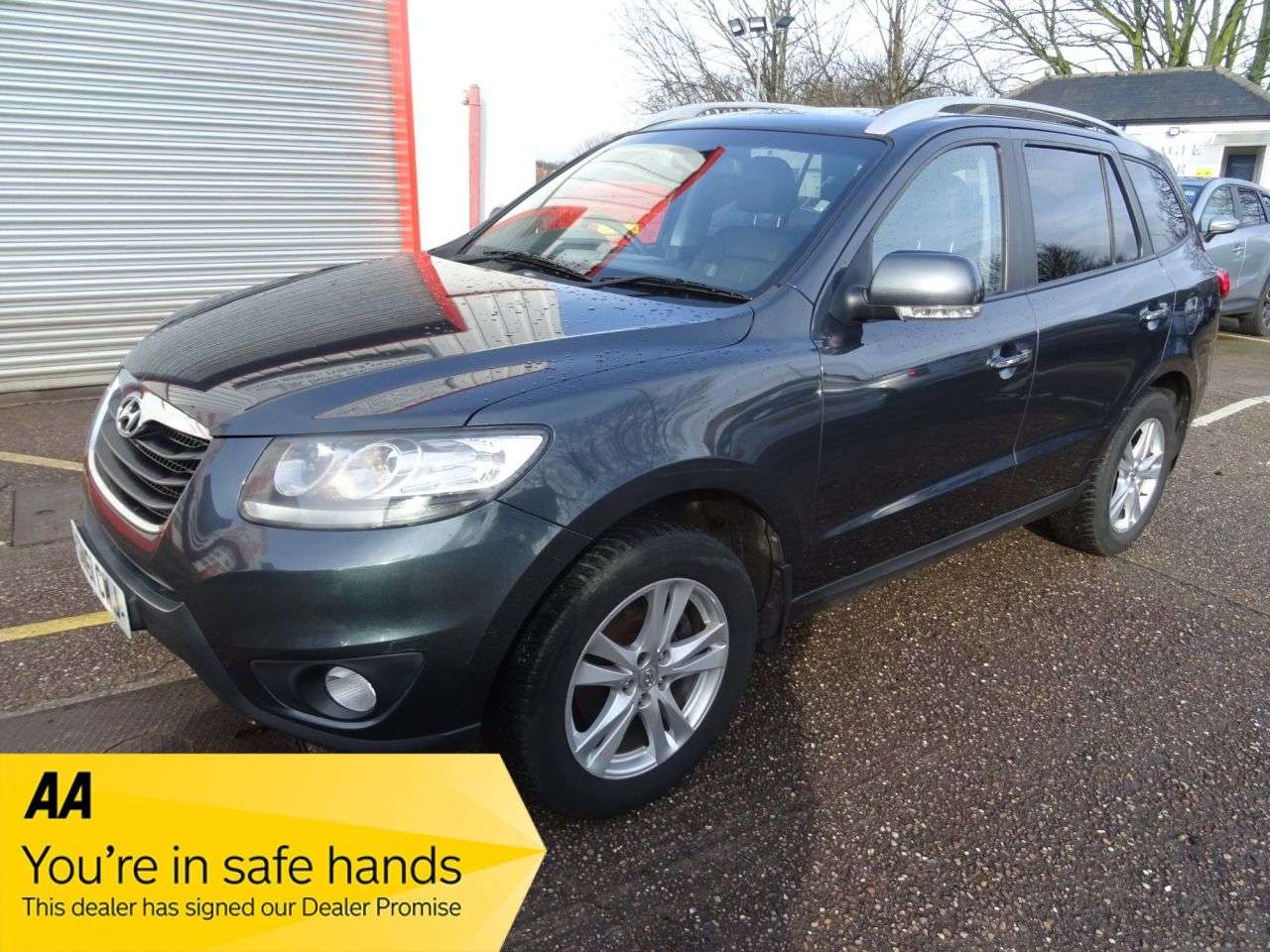 A 2011 HYUNDAI SANTA FE 2.2 CRDi Premium SUV 5dr Diesel Manual 4WD Euro 5 (5 seat) (194 bhp) GREAT A 2011 HYUNDAI SANTA FE 2.2 CRDi Premium SUV 5dr Diesel Manual 4WD Euro 5 (5 seat) (194 bhp) GREAT
