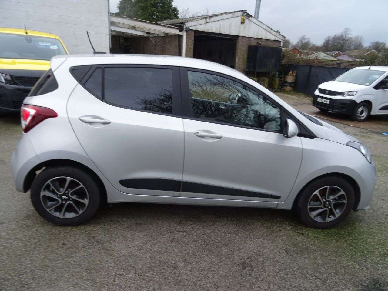 2019 HYUNDAI I10 2019 HYUNDAI I10