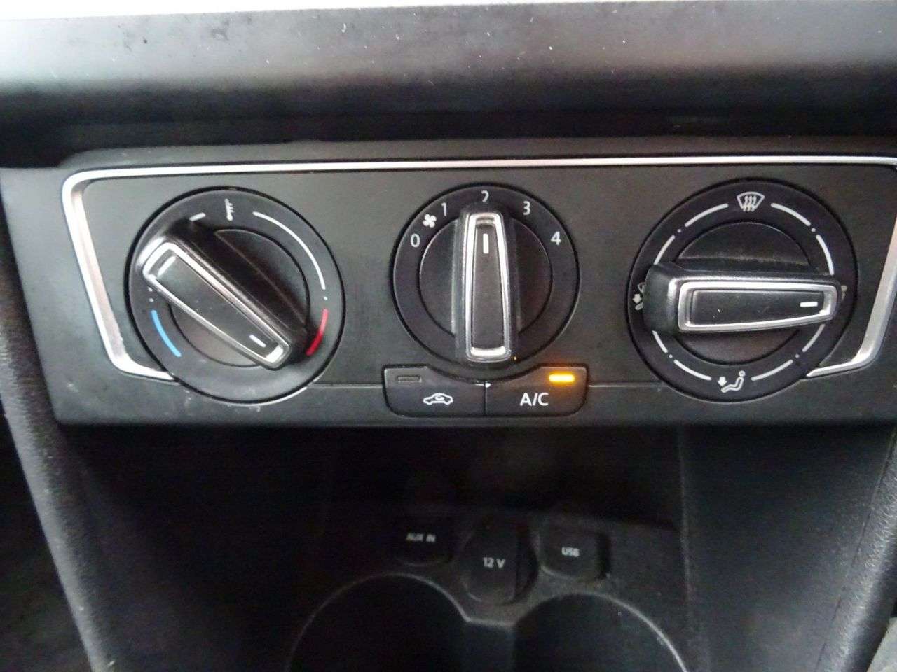 2016 VOLKSWAGEN POLO 2016 VOLKSWAGEN POLO