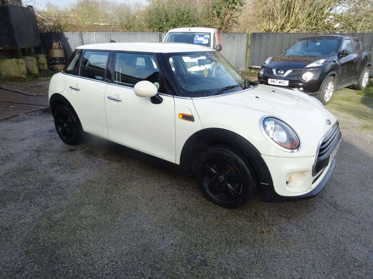2017 MINI HATCH 2017 MINI HATCH