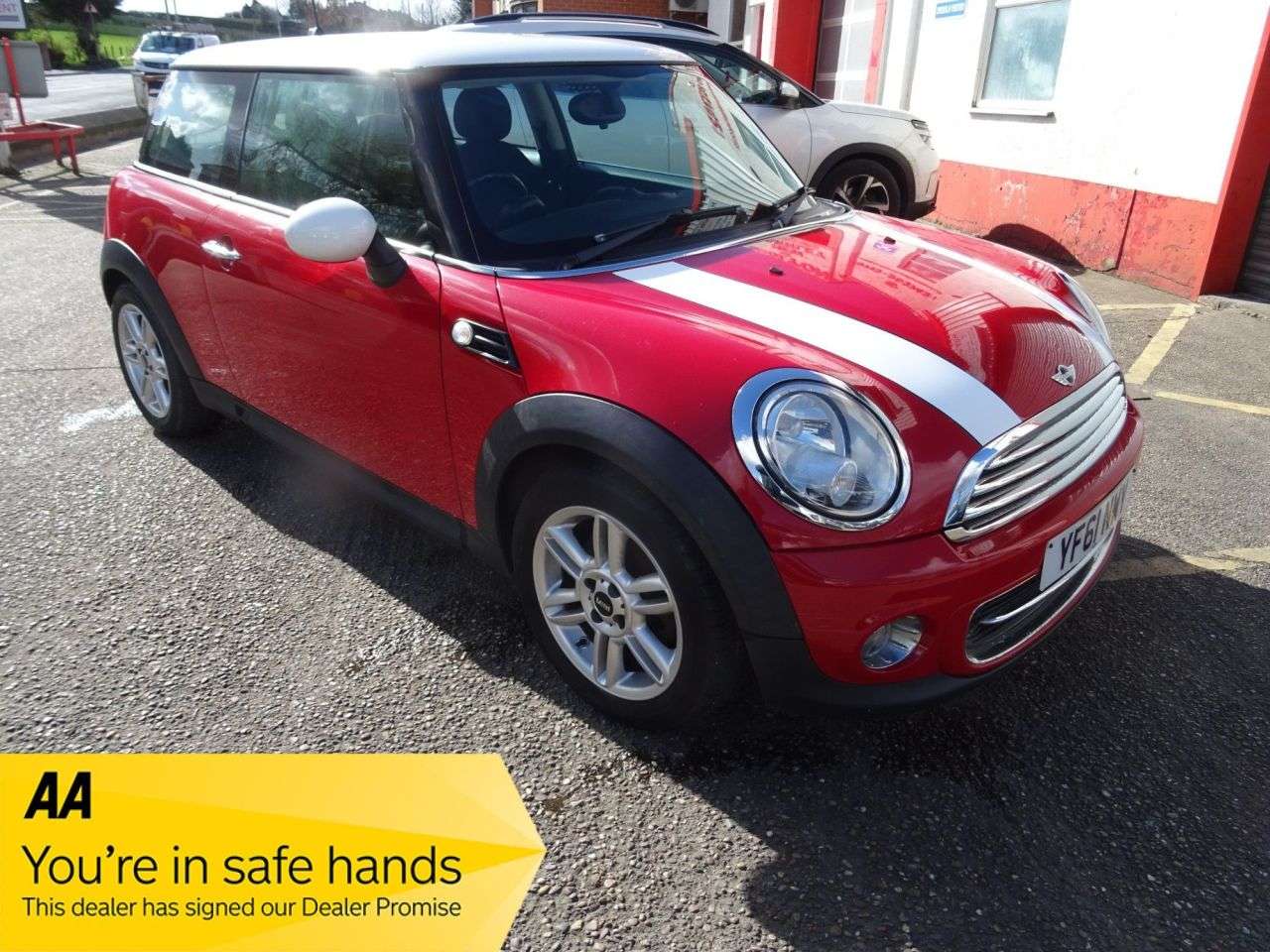 2011 MINI HATCH 2011 MINI HATCH