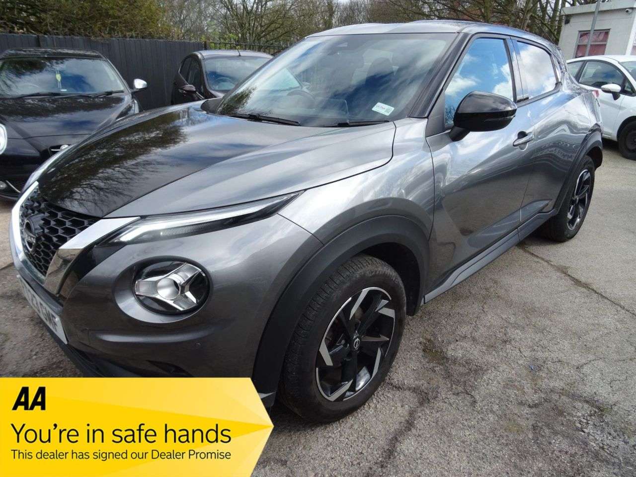 A 2023 NISSAN JUKE 1.0 DIG-T N-Connecta SUV 5dr Petrol Manual Euro 6 (s/s) (114 ps) ,FULL SERV A 2023 NISSAN JUKE 1.0 DIG-T N-Connecta SUV 5dr Petrol Manual Euro 6 (s/s) (114 ps) ,FULL SERV