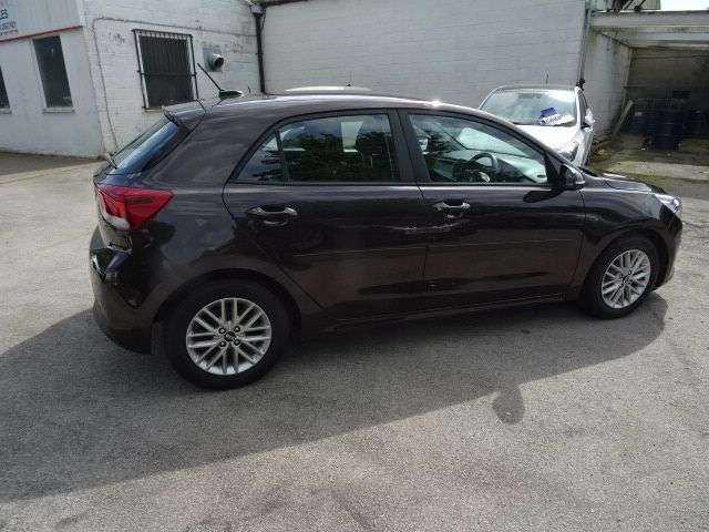 2017 KIA RIO 2017 KIA RIO