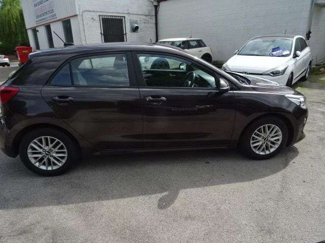 2017 KIA RIO 2017 KIA RIO