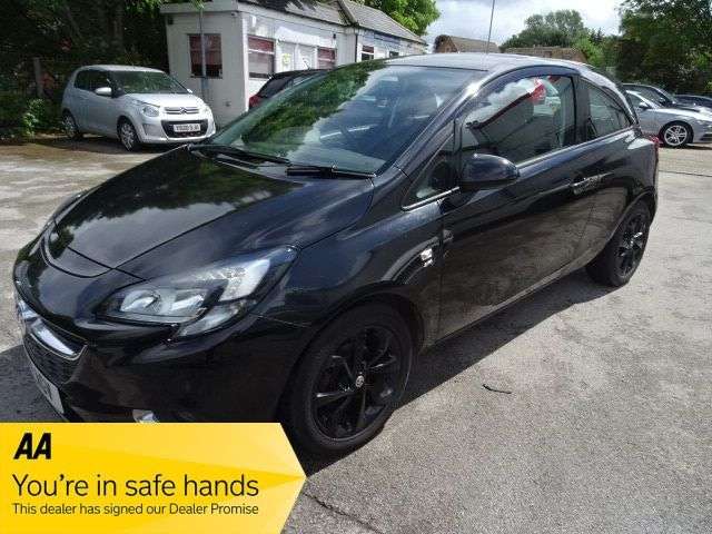 A 2017 VAUXHALL CORSA 1.4i ecoTEC SRi Hatchback 3dr Petrol Manual Euro 6 (75 ps) JUST SERVICED A 2017 VAUXHALL CORSA 1.4i ecoTEC SRi Hatchback 3dr Petrol Manual Euro 6 (75 ps) JUST SERVICED