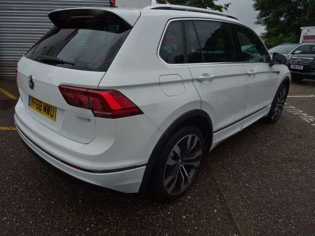 2018 VOLKSWAGEN TIGUAN 2018 VOLKSWAGEN TIGUAN
