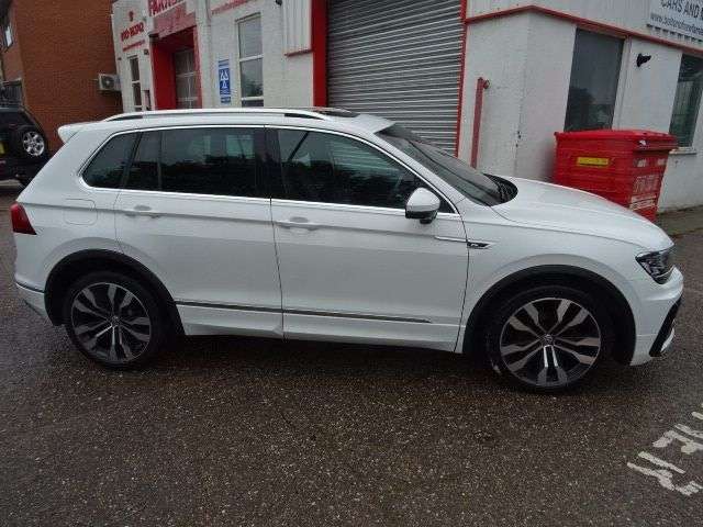 2018 VOLKSWAGEN TIGUAN 2018 VOLKSWAGEN TIGUAN