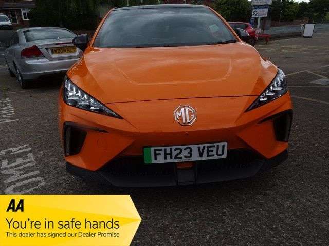 A 2023 MG MG4 64kWh Trophy Long Range Hatchback 5dr Electric Auto (203 ps) A 2023 MG MG4 64kWh Trophy Long Range Hatchback 5dr Electric Auto (203 ps)