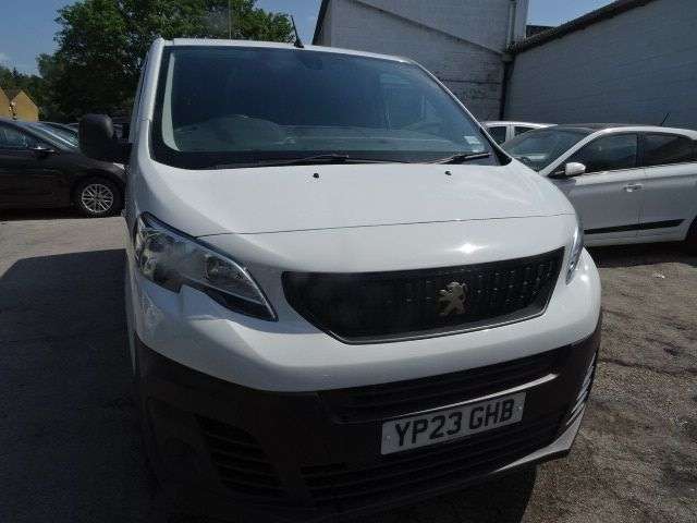 A 2023 PEUGEOT EXPERT 1.5 BlueHDi 1000 Professional Premium + Standard Panel Van 6dr Diesel Manua A 2023 PEUGEOT EXPERT 1.5 BlueHDi 1000 Professional Premium + Standard Panel Van 6dr Diesel Manua