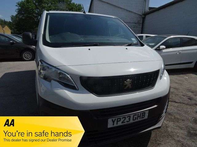 A 2023 PEUGEOT EXPERT 1.5 BlueHDi 1000 Professional Premium + Standard Panel Van 6dr Diesel Manua A 2023 PEUGEOT EXPERT 1.5 BlueHDi 1000 Professional Premium + Standard Panel Van 6dr Diesel Manua