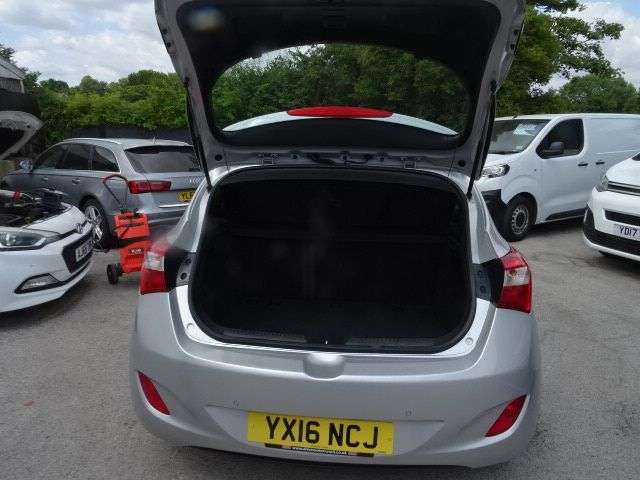 2016 HYUNDAI I30 2016 HYUNDAI I30