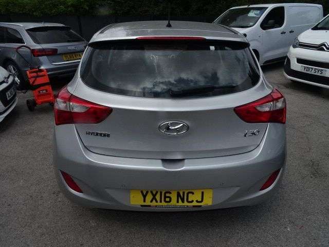 2016 HYUNDAI I30 2016 HYUNDAI I30