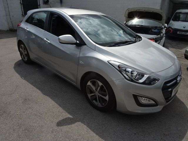 2016 HYUNDAI I30 2016 HYUNDAI I30