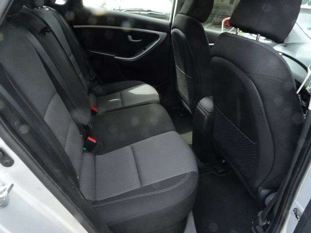 2016 HYUNDAI I30 2016 HYUNDAI I30