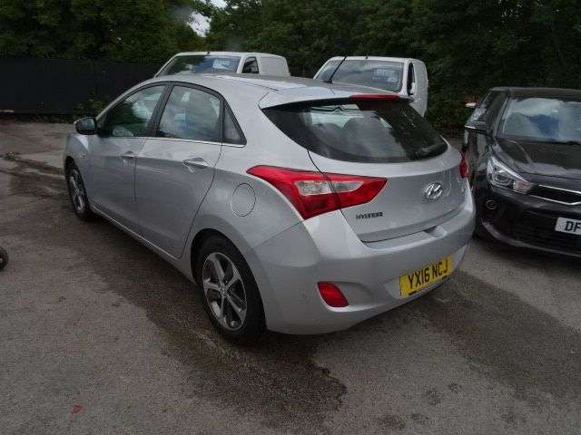 2016 HYUNDAI I30 2016 HYUNDAI I30
