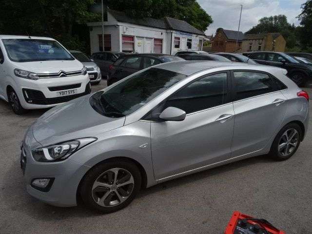 2016 HYUNDAI I30 2016 HYUNDAI I30