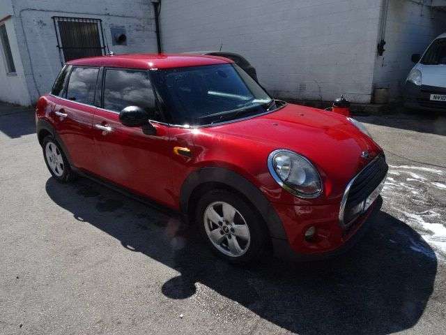 2015 MINI HATCH 2015 MINI HATCH