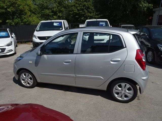 2012 HYUNDAI I10 2012 HYUNDAI I10