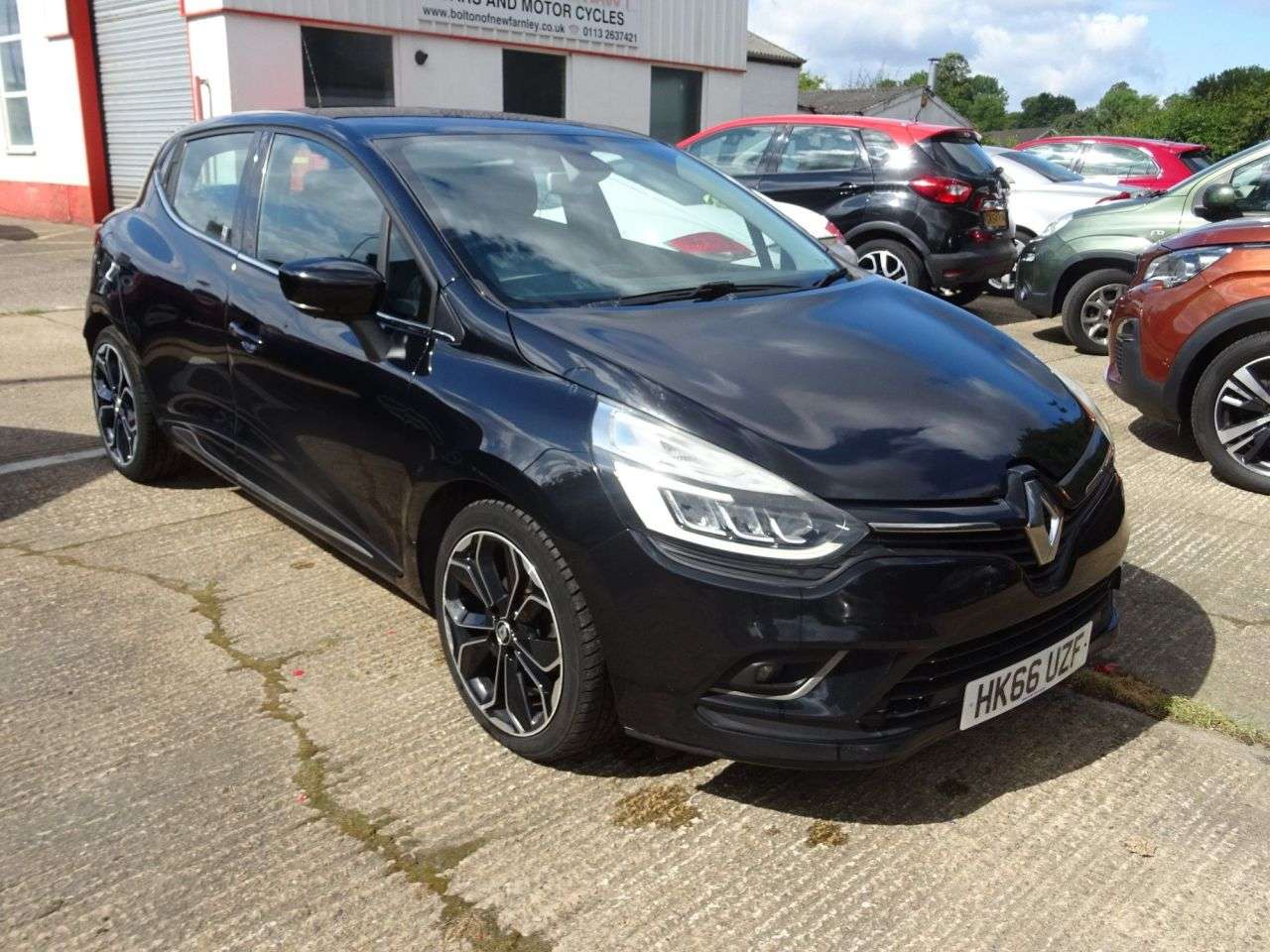 2016 RENAULT CLIO 2016 RENAULT CLIO