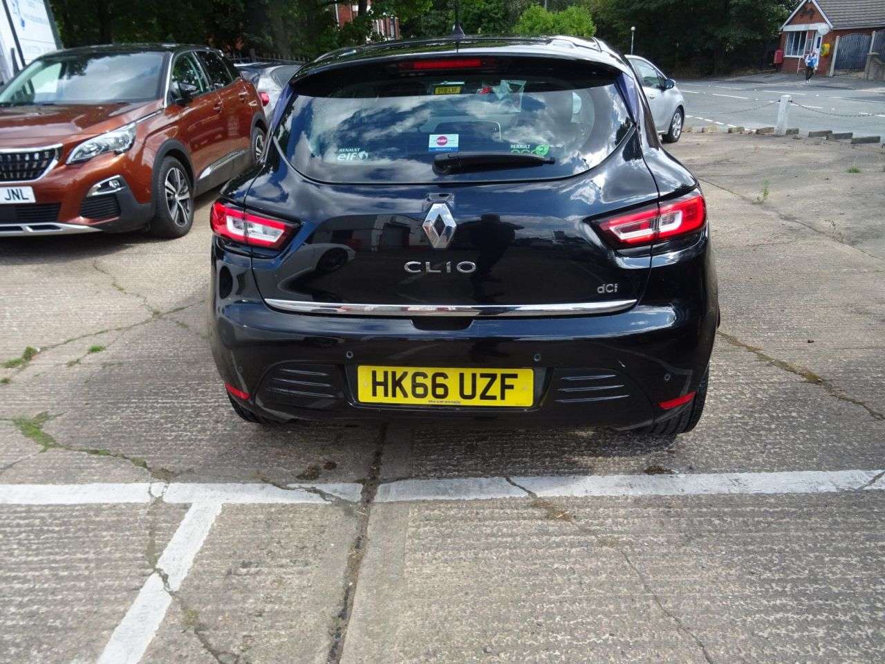 2016 RENAULT CLIO 2016 RENAULT CLIO