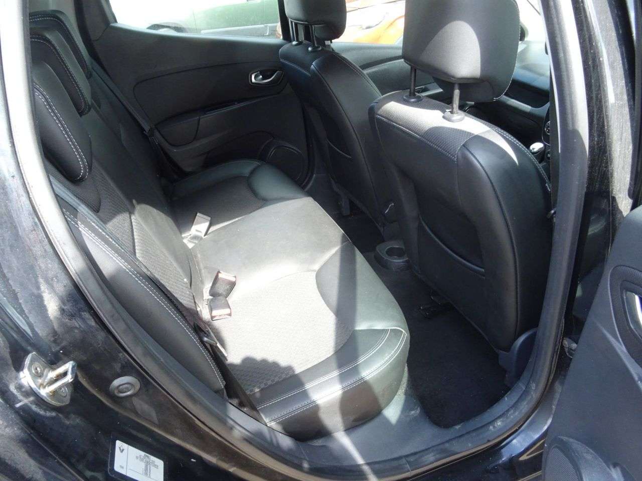 2016 RENAULT CLIO 2016 RENAULT CLIO