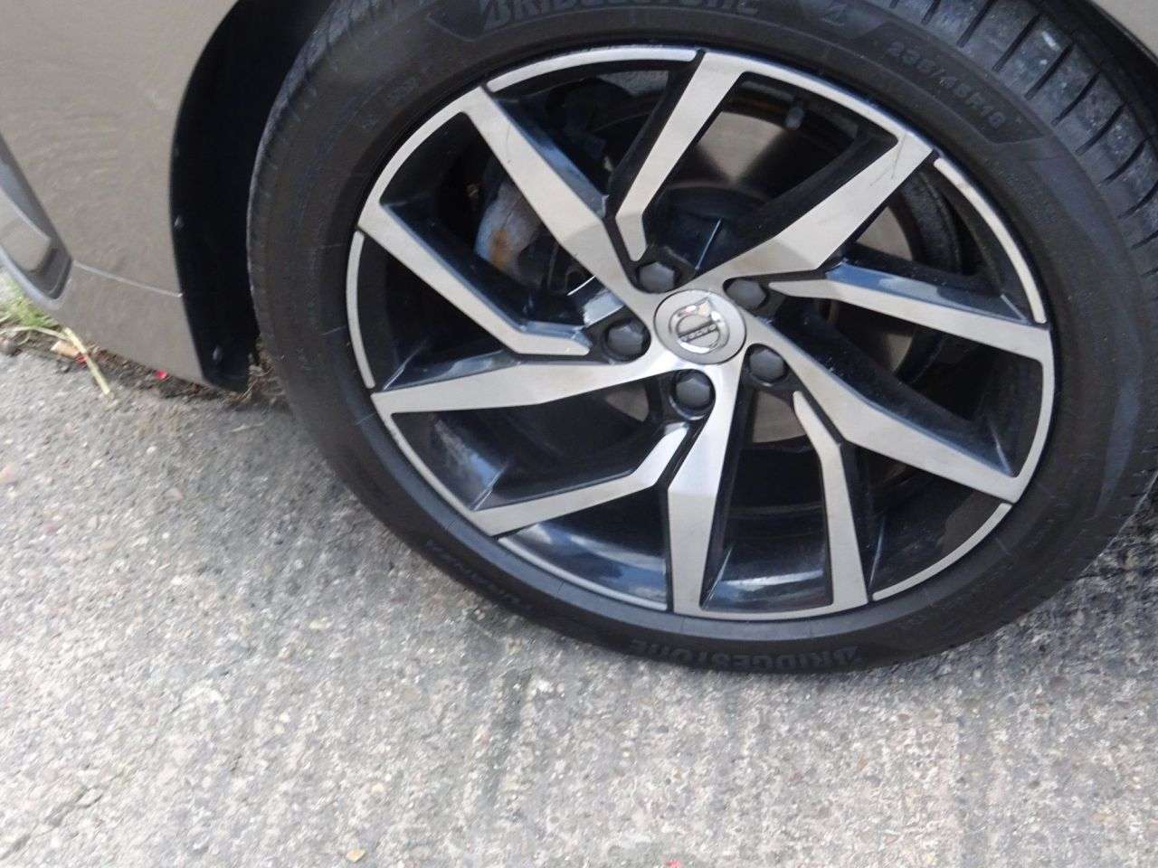 2019 VOLVO V60 2019 VOLVO V60