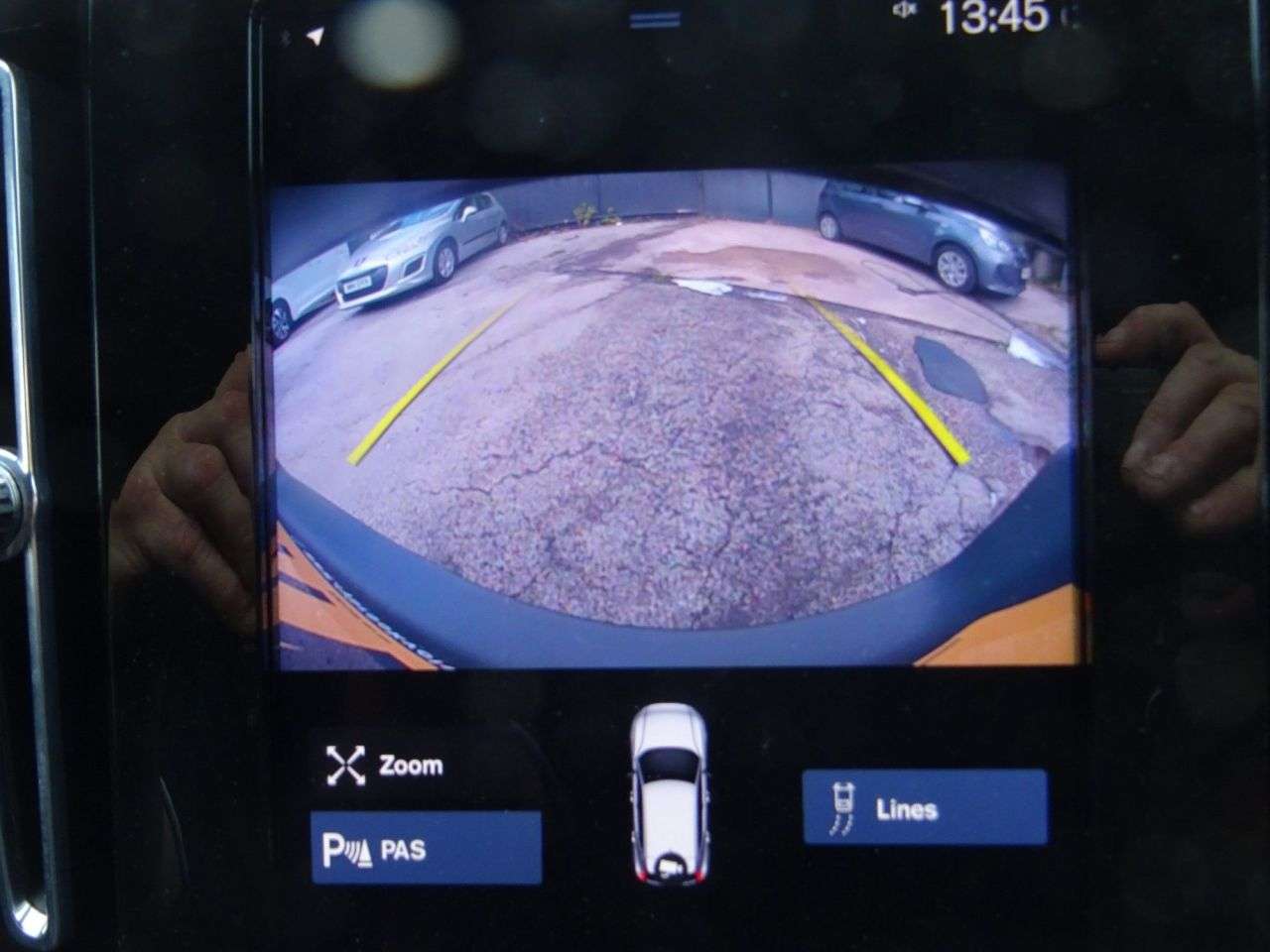 2021 VOLVO XC40 2021 VOLVO XC40