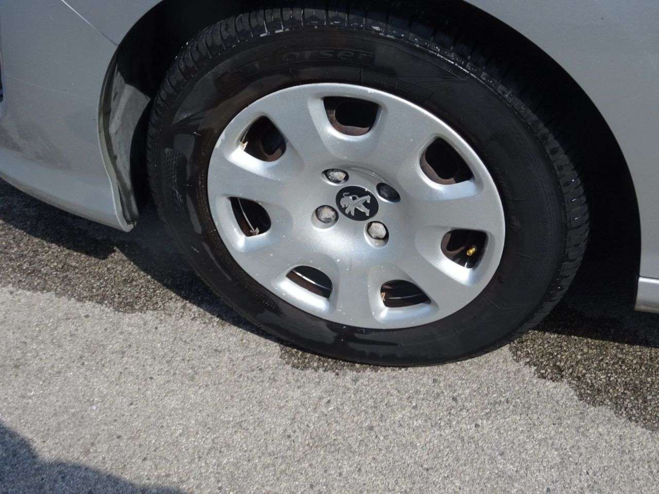 2013 PEUGEOT 308 2013 PEUGEOT 308