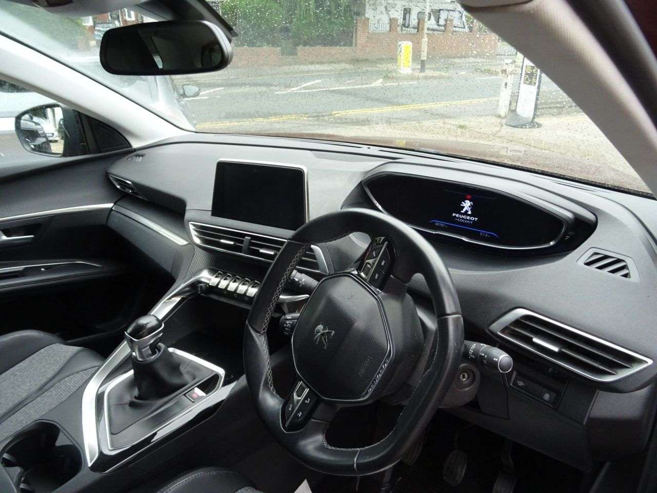 2017 PEUGEOT 3008 2017 PEUGEOT 3008