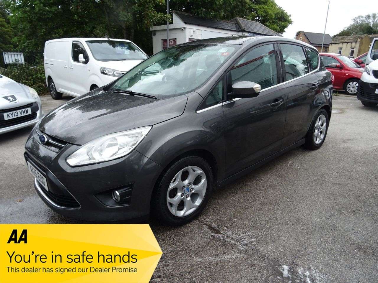 A 2015 FORD C-MAX 1.6 TDCi Zetec MPV 5dr Diesel Manual Euro 5 (115 ps) A 2015 FORD C-MAX 1.6 TDCi Zetec MPV 5dr Diesel Manual Euro 5 (115 ps)