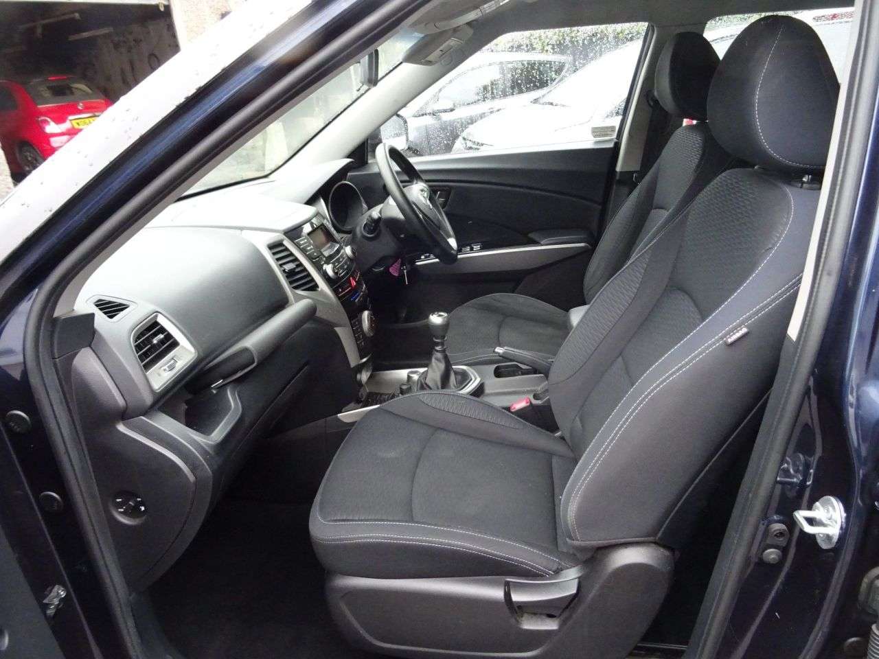 2016 SSANGYONG TIVOLI 2016 SSANGYONG TIVOLI