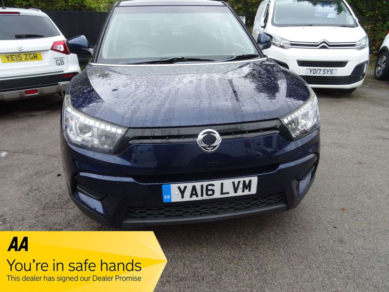 A 2016 SSANGYONG TIVOLI 1.6 e-XGi SE SUV 5dr Petrol Manual Euro 6 (s/s) (128 ps) A 2016 SSANGYONG TIVOLI 1.6 e-XGi SE SUV 5dr Petrol Manual Euro 6 (s/s) (128 ps)